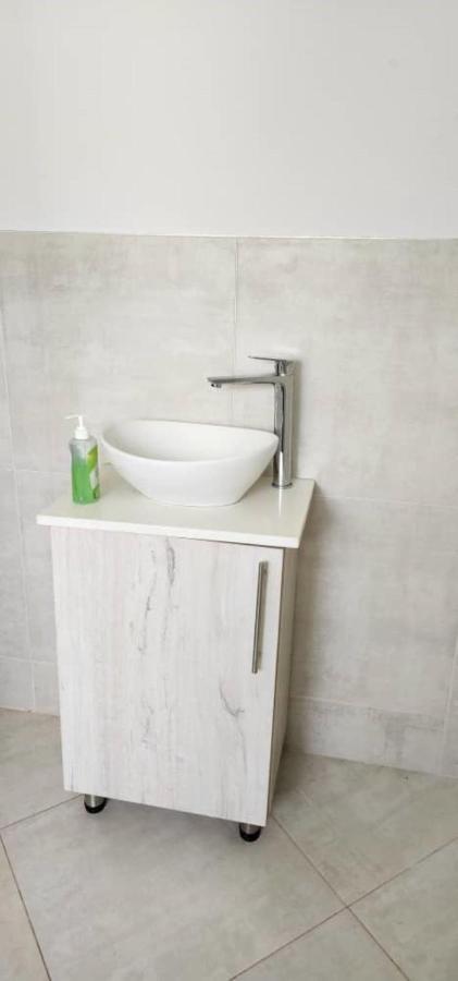 Lovely 3 Bed In Mount Pleasant - 2153 Harare Ngoại thất bức ảnh