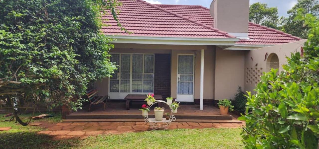 Lovely 3 Bed In Mount Pleasant - 2153 Harare Ngoại thất bức ảnh