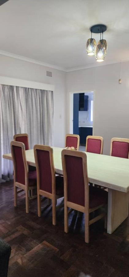 Lovely 3 Bed In Mount Pleasant - 2153 Harare Ngoại thất bức ảnh