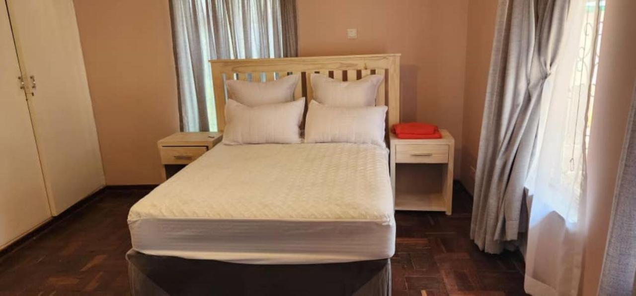 Lovely 3 Bed In Mount Pleasant - 2153 Harare Ngoại thất bức ảnh